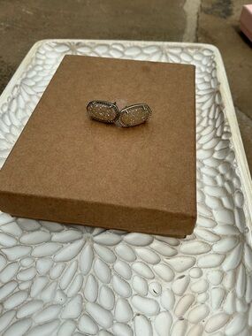 Kendra Scott Druzy Stud Earrings - Champagne Stone